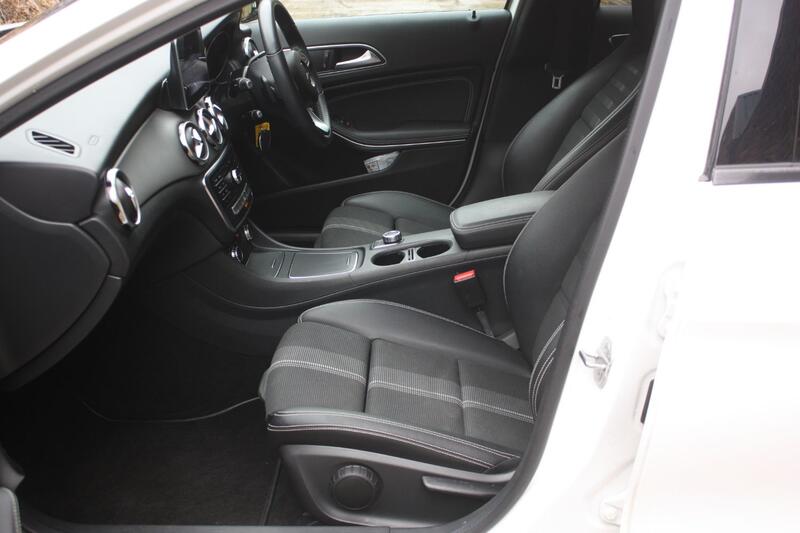 MERCEDES-BENZ GLA CLASS