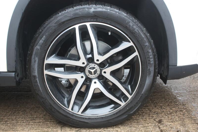 MERCEDES-BENZ GLA CLASS