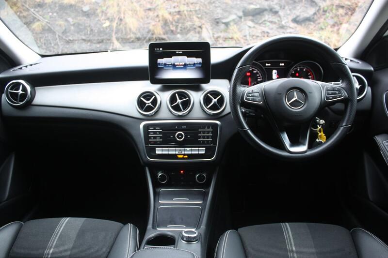 MERCEDES-BENZ GLA CLASS