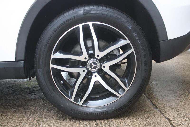 MERCEDES-BENZ GLA CLASS