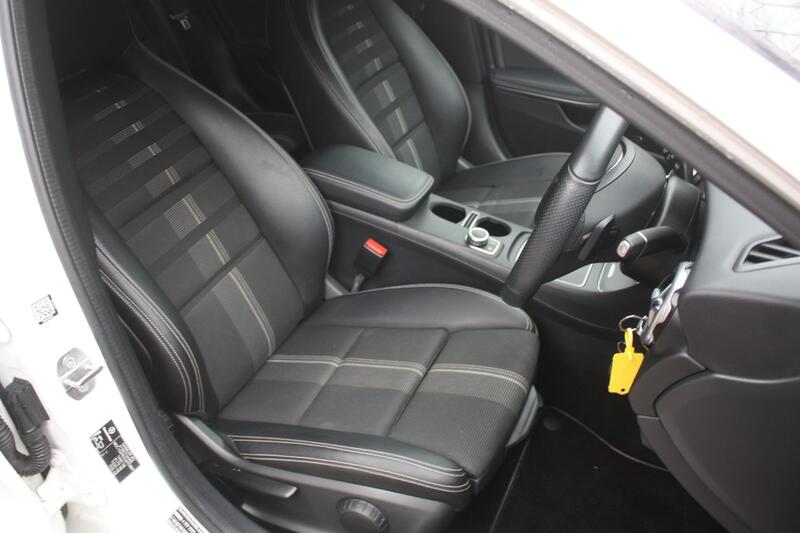 MERCEDES-BENZ GLA CLASS