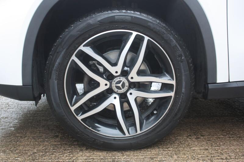 MERCEDES-BENZ GLA CLASS