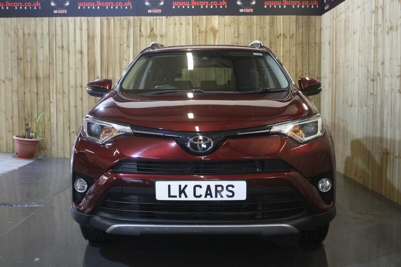 View TOYOTA RAV4 2.0 D-4D Business Edition Plus 