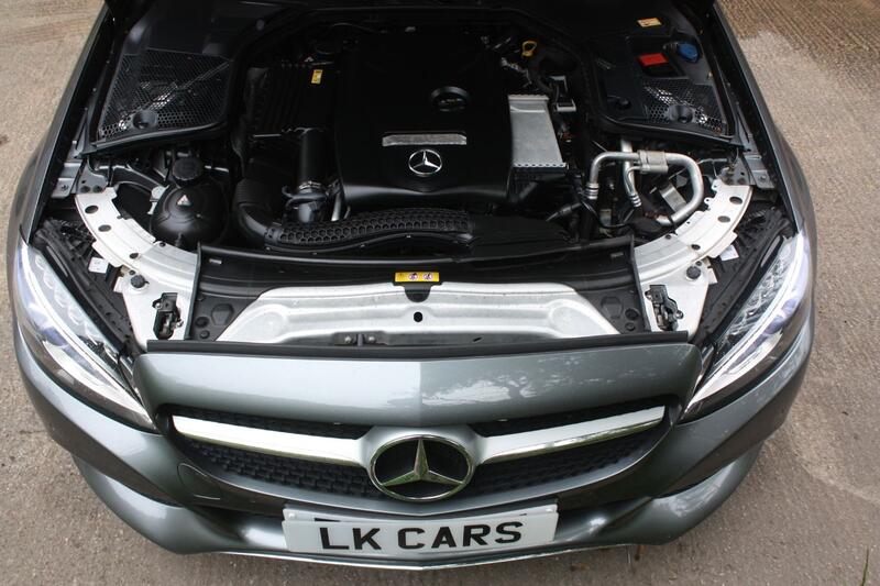 MERCEDES-BENZ C CLASS
