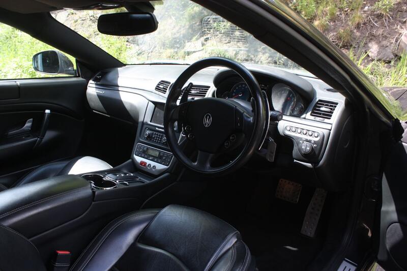 MASERATI GRANTURISMO