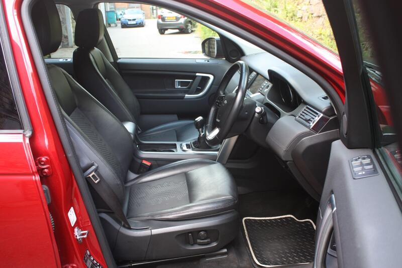 LAND ROVER DISCOVERY SPORT