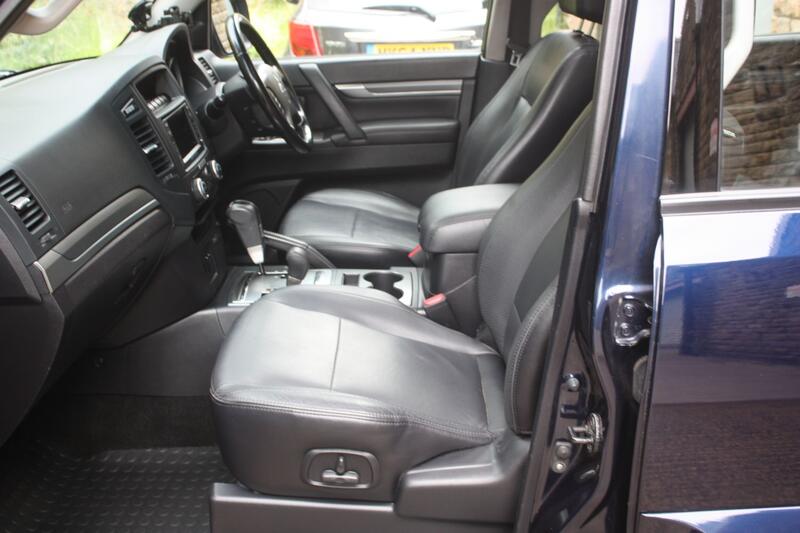 MITSUBISHI SHOGUN