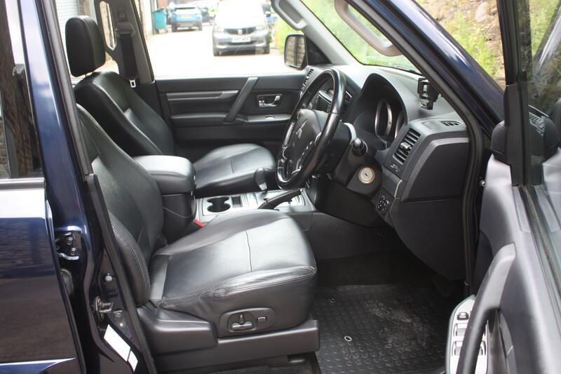MITSUBISHI SHOGUN