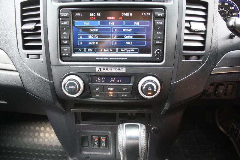 MITSUBISHI SHOGUN