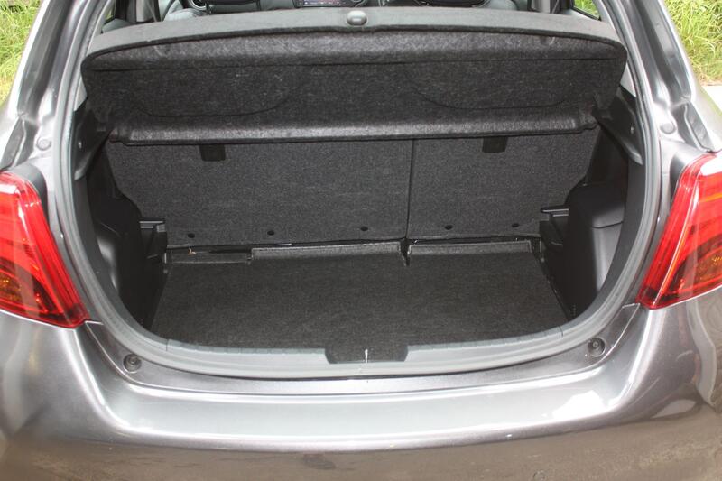 TOYOTA YARIS