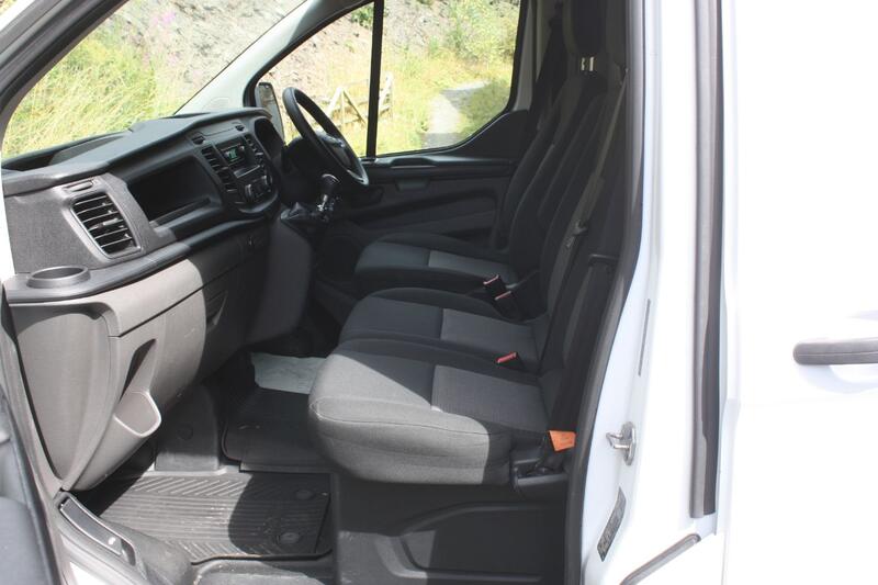 FORD TRANSIT CUSTOM