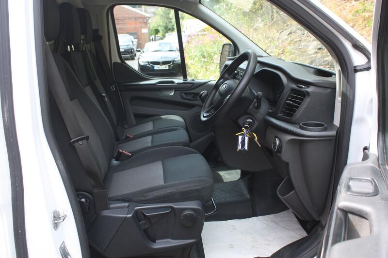 FORD TRANSIT CUSTOM