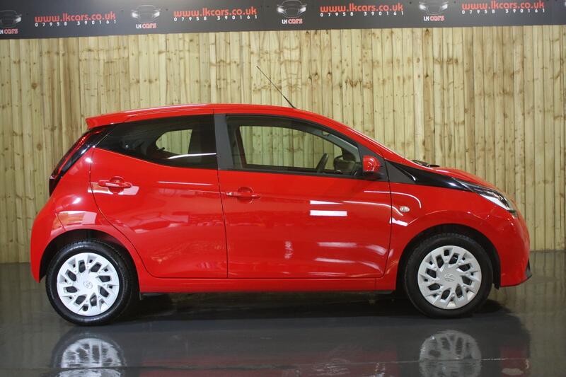 TOYOTA AYGO