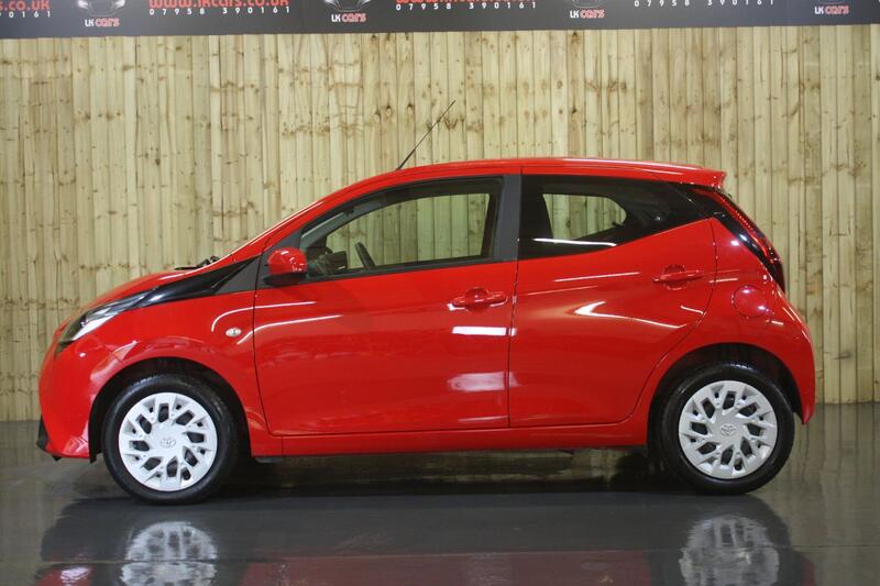 TOYOTA AYGO