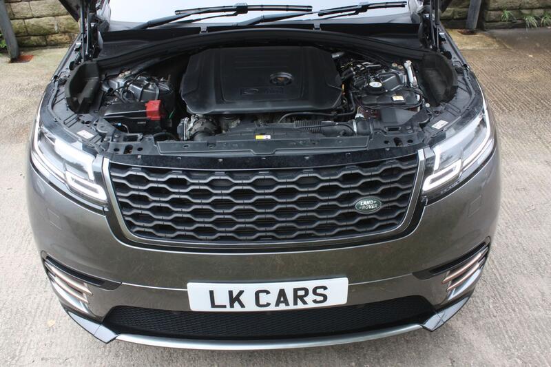 LAND ROVER RANGE ROVER VELAR