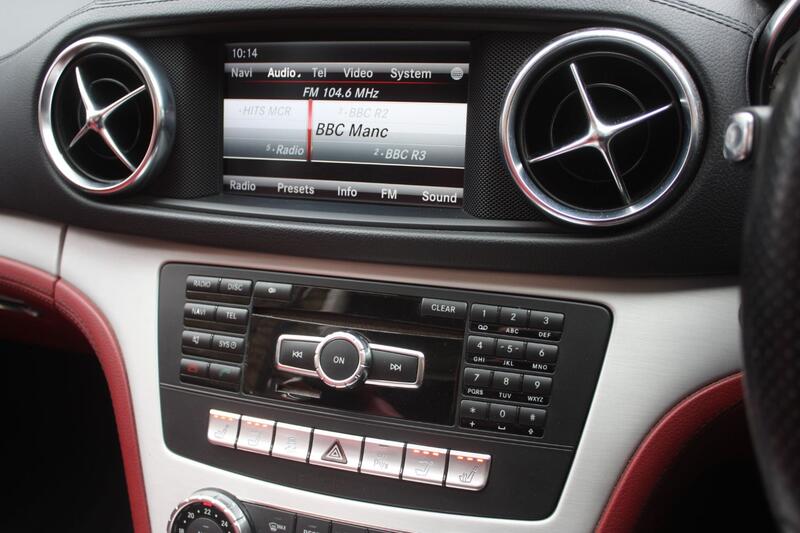 MERCEDES-BENZ SL