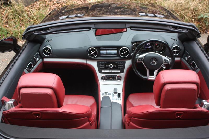 MERCEDES-BENZ SL