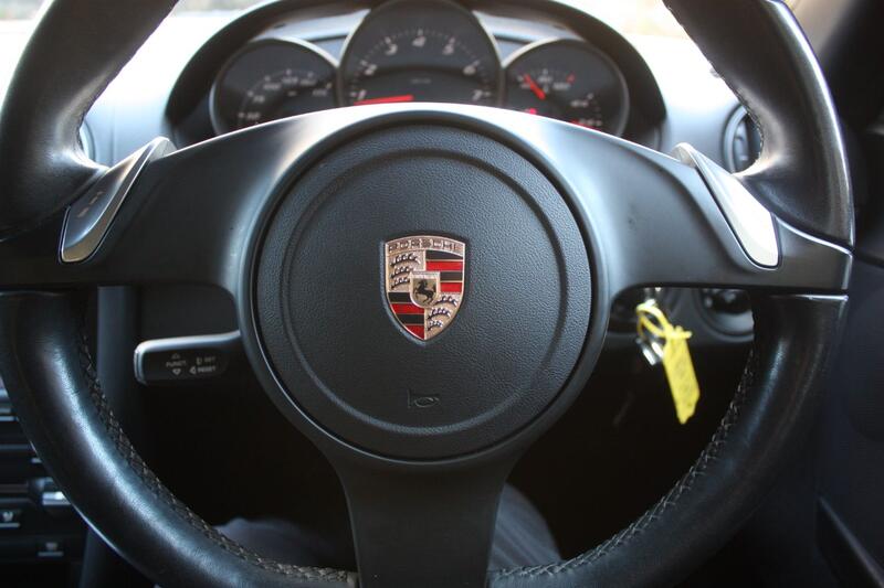 PORSCHE CAYMAN