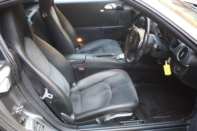 PORSCHE CAYMAN