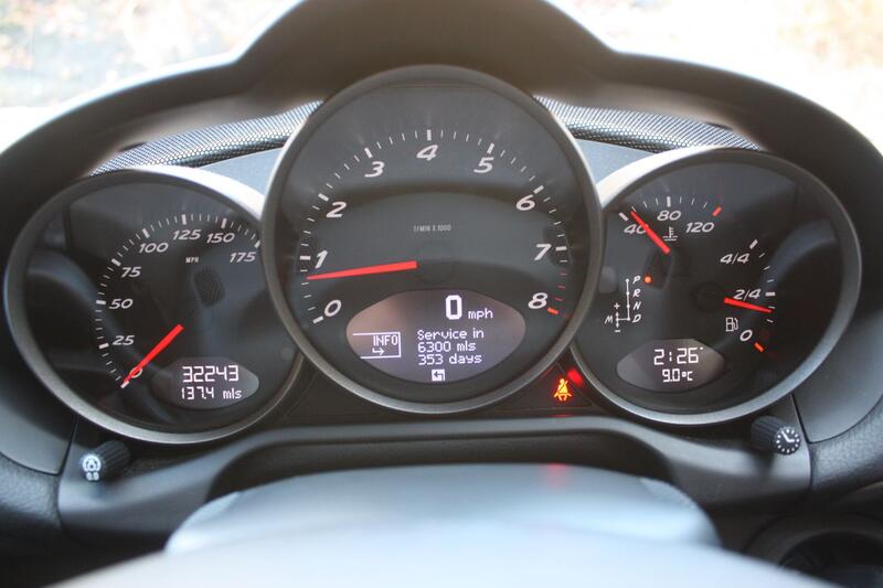PORSCHE CAYMAN