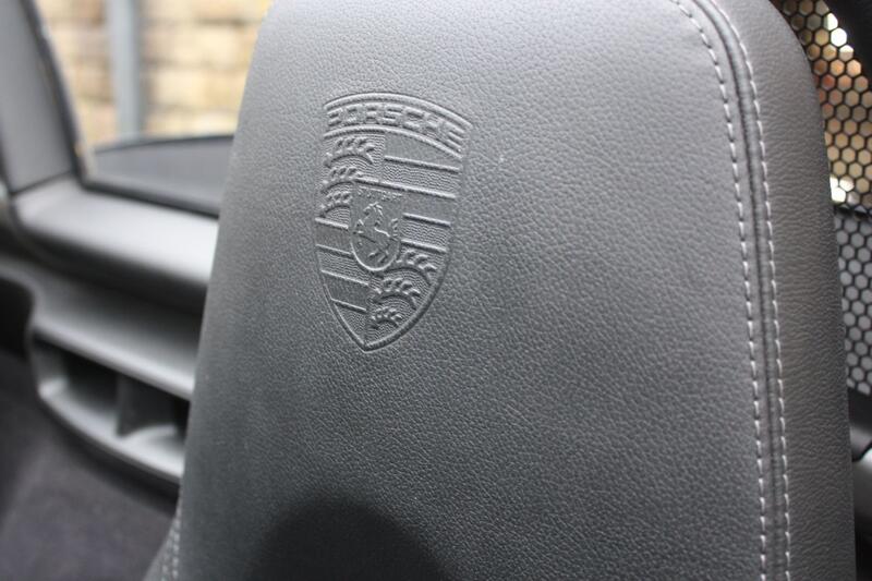 PORSCHE BOXSTER