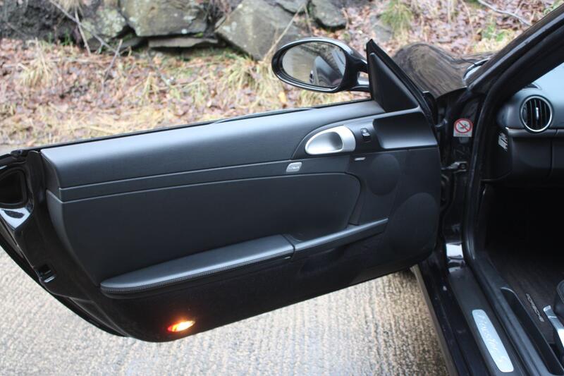 PORSCHE BOXSTER