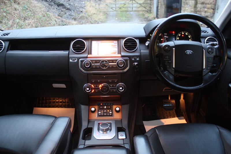 LAND ROVER DISCOVERY 4