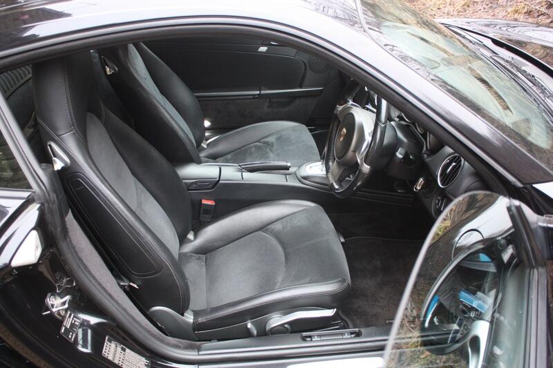 PORSCHE CAYMAN