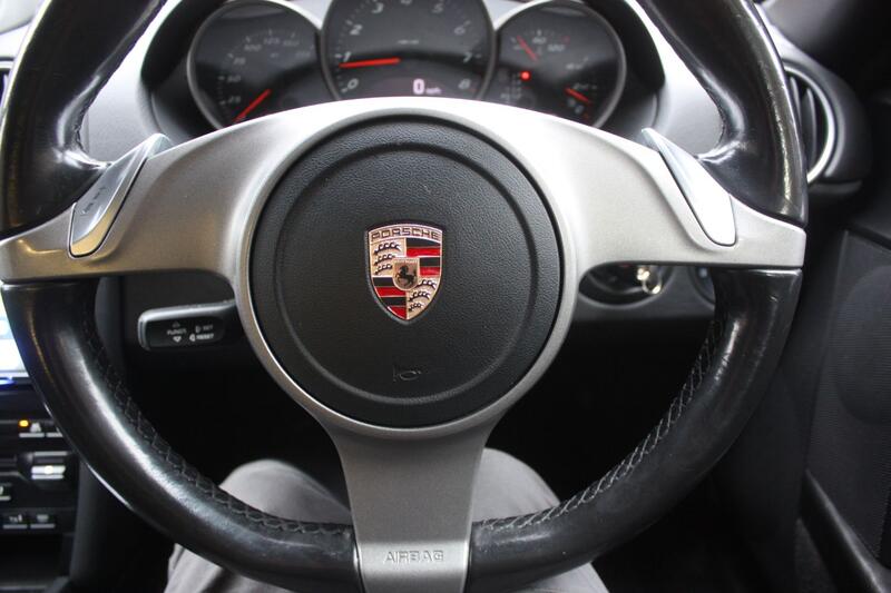 PORSCHE CAYMAN