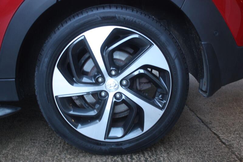 HYUNDAI TUCSON