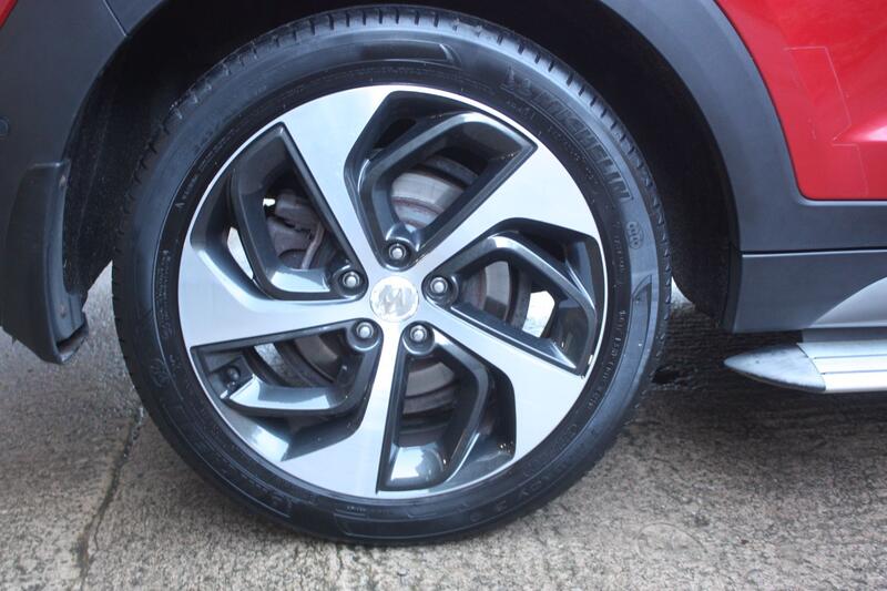HYUNDAI TUCSON