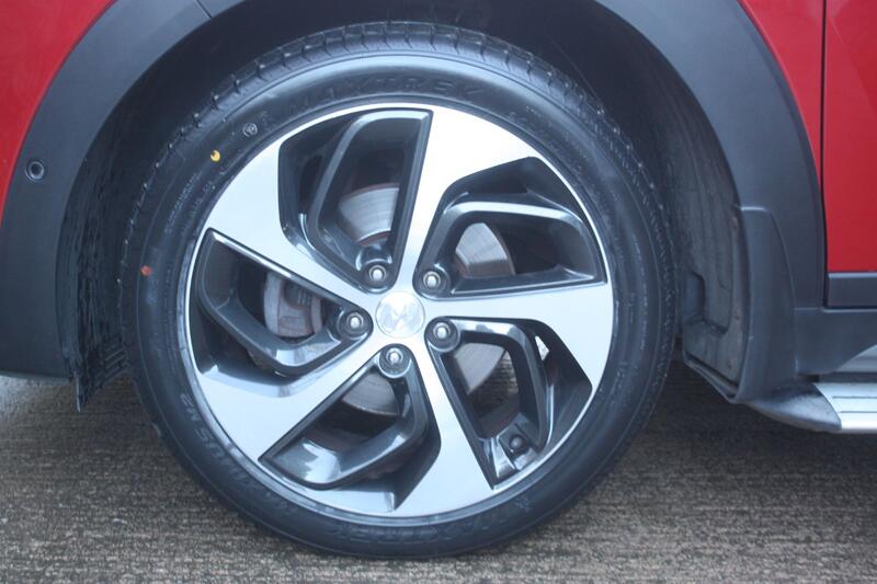 HYUNDAI TUCSON