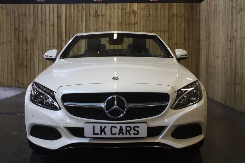 View MERCEDES-BENZ C CLASS 2.0 C200 Sport