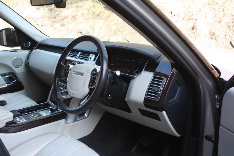 LAND ROVER RANGE ROVER