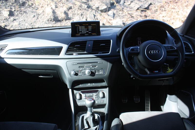 AUDI Q3