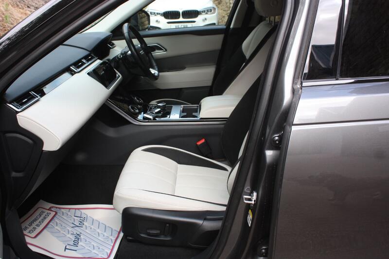 LAND ROVER RANGE ROVER VELAR