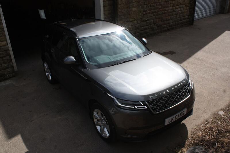 LAND ROVER RANGE ROVER VELAR