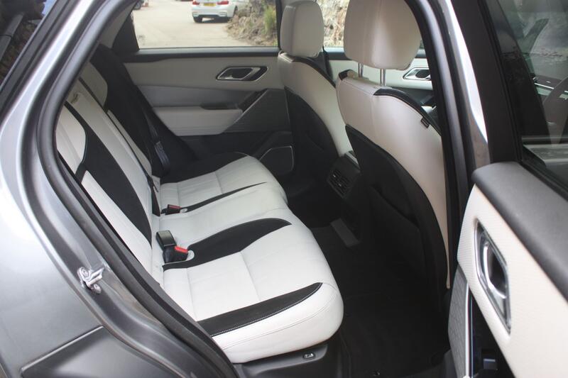 LAND ROVER RANGE ROVER VELAR