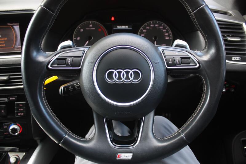 AUDI SQ5