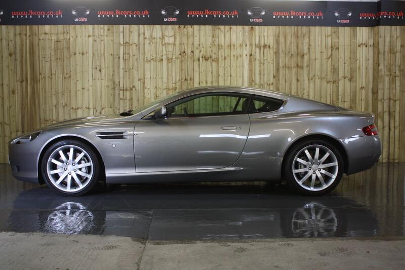 ASTON MARTIN DB9