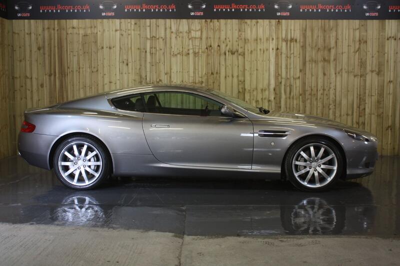 ASTON MARTIN DB9