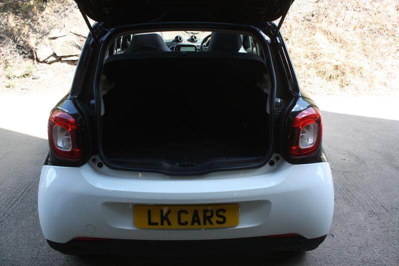 SMART FORFOUR