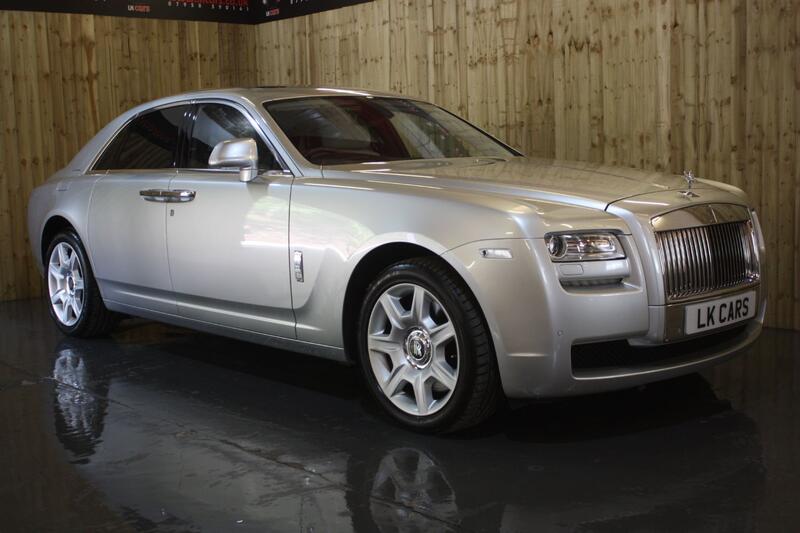 ROLLS-ROYCE GHOST 6.6 V12