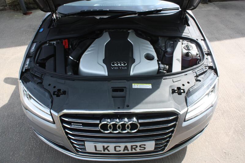AUDI A8