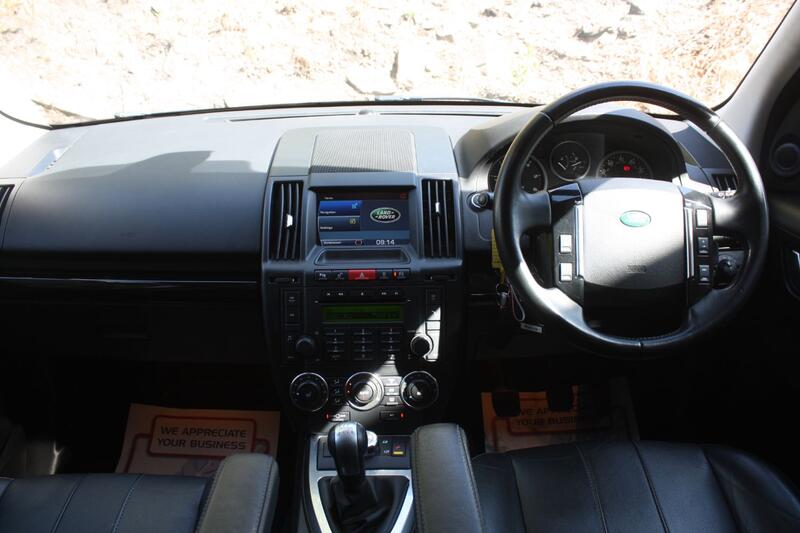 View LAND ROVER FREELANDER 2 2.2 TD4 HSE